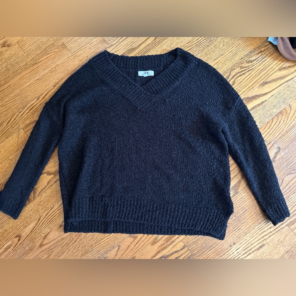 Jack by DD Dakota black sweater in size medium In Perfect condition.